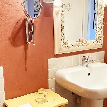 Sant'anna Del Volterraio - Limoni 4 *