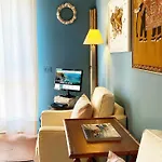 Sant'anna Del Volterraio - Limoni 4
